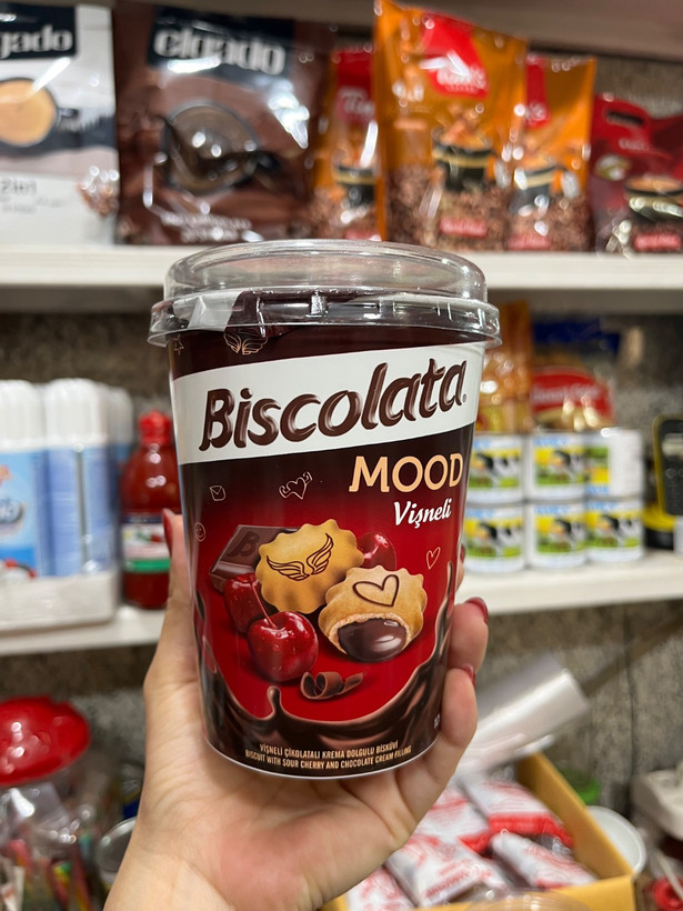 بیسکویت مغزدار در بستهبندی لیوانی از برند Biscolata (ترکیه)