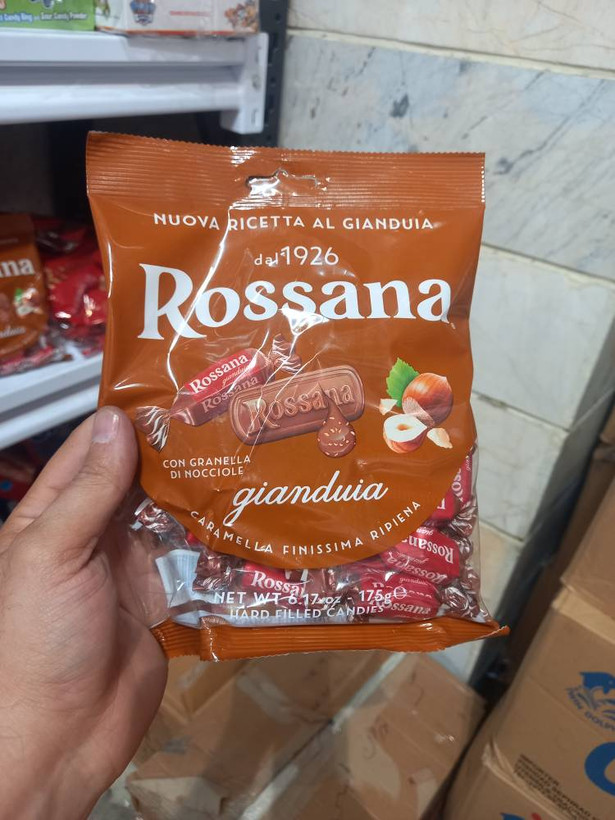 آبنبات مغزدار شکلاتی و فندقی روسانا Rossana Gianduia – 175 گرم